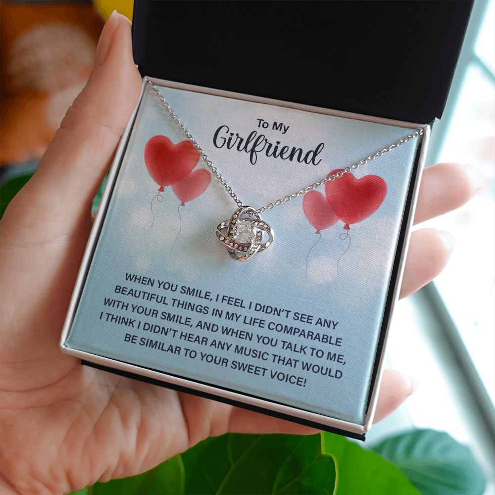 To My Girlfriend, When You Smile Love Knot Necklace | To Girlfriend